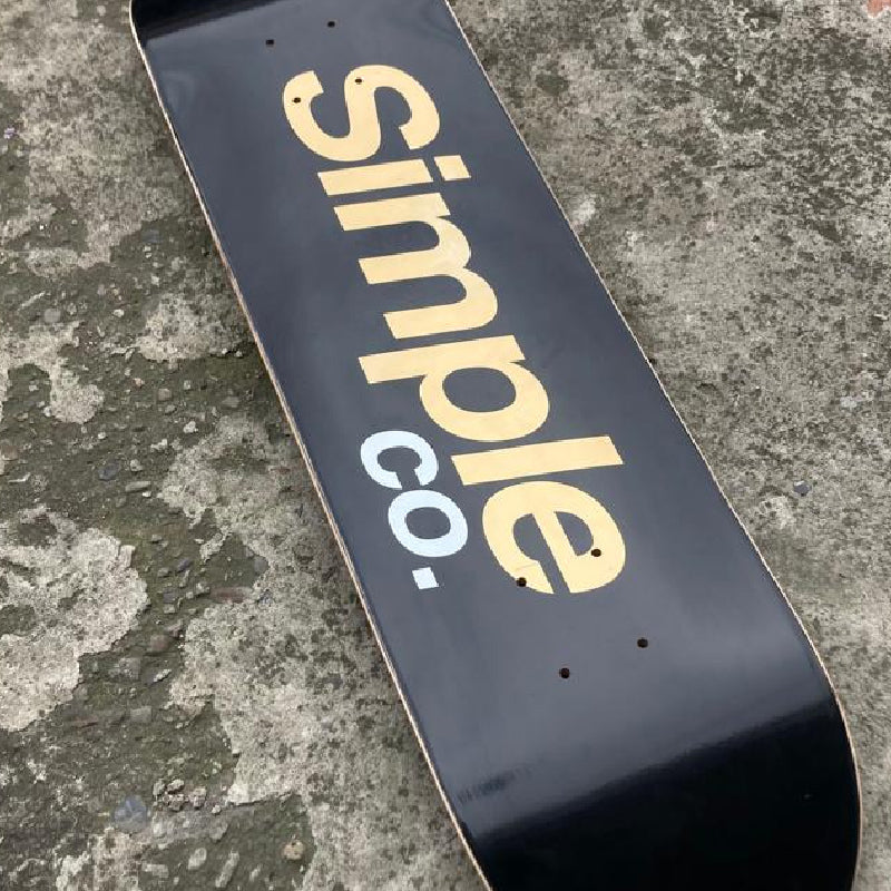 Tabla Simple Co Black Logo Gold Foil